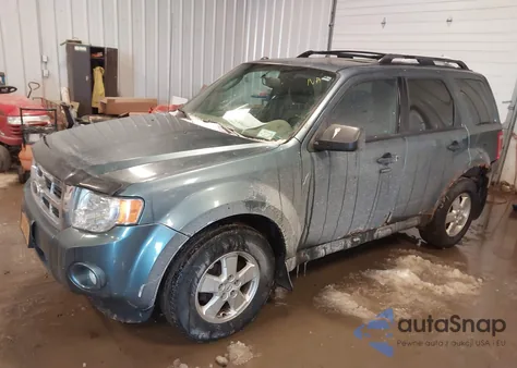 2012 Ford Escape Xlt z USA, uszkodzony, nr VIN 1FMCU9DG6CKA41296